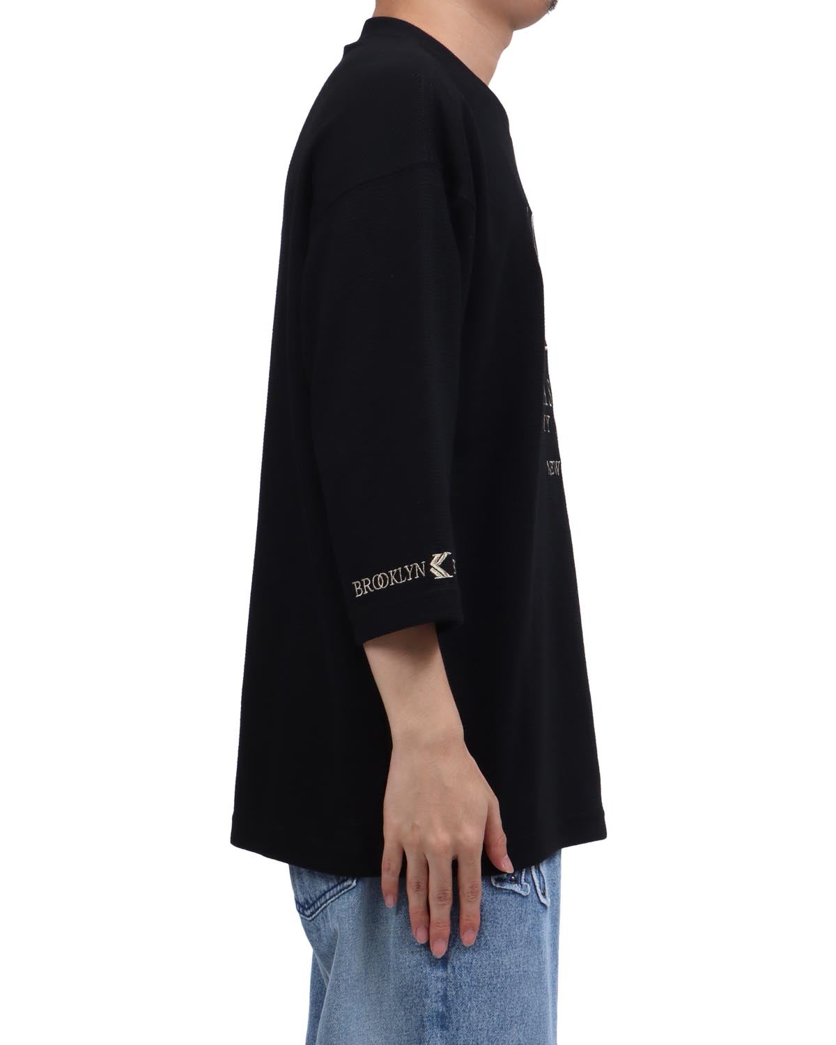 ブラック：173cm63kg(Lサイズ着用)