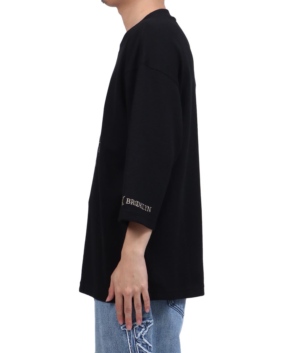 ブラック：173cm63kg(Lサイズ着用)