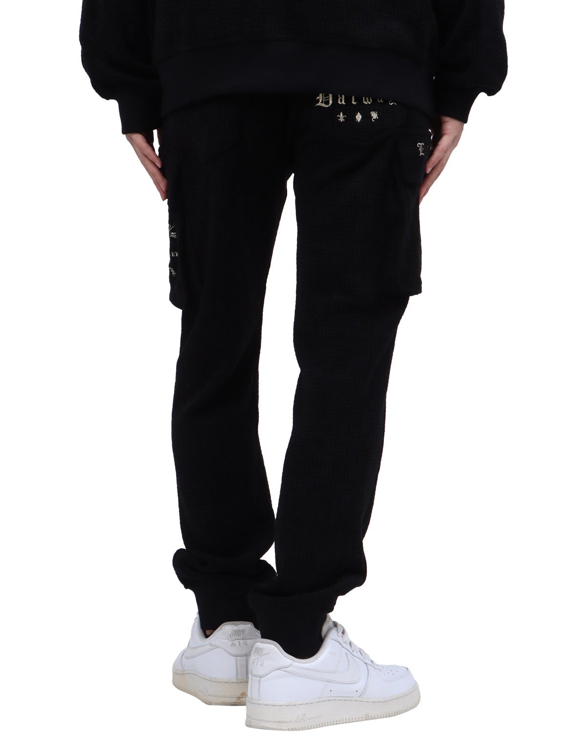 ブラック：173cm63kg(Lサイズ着用)