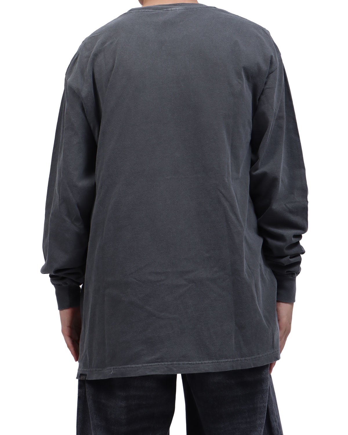 ブラック：173cm63kg(Lサイズ着用)