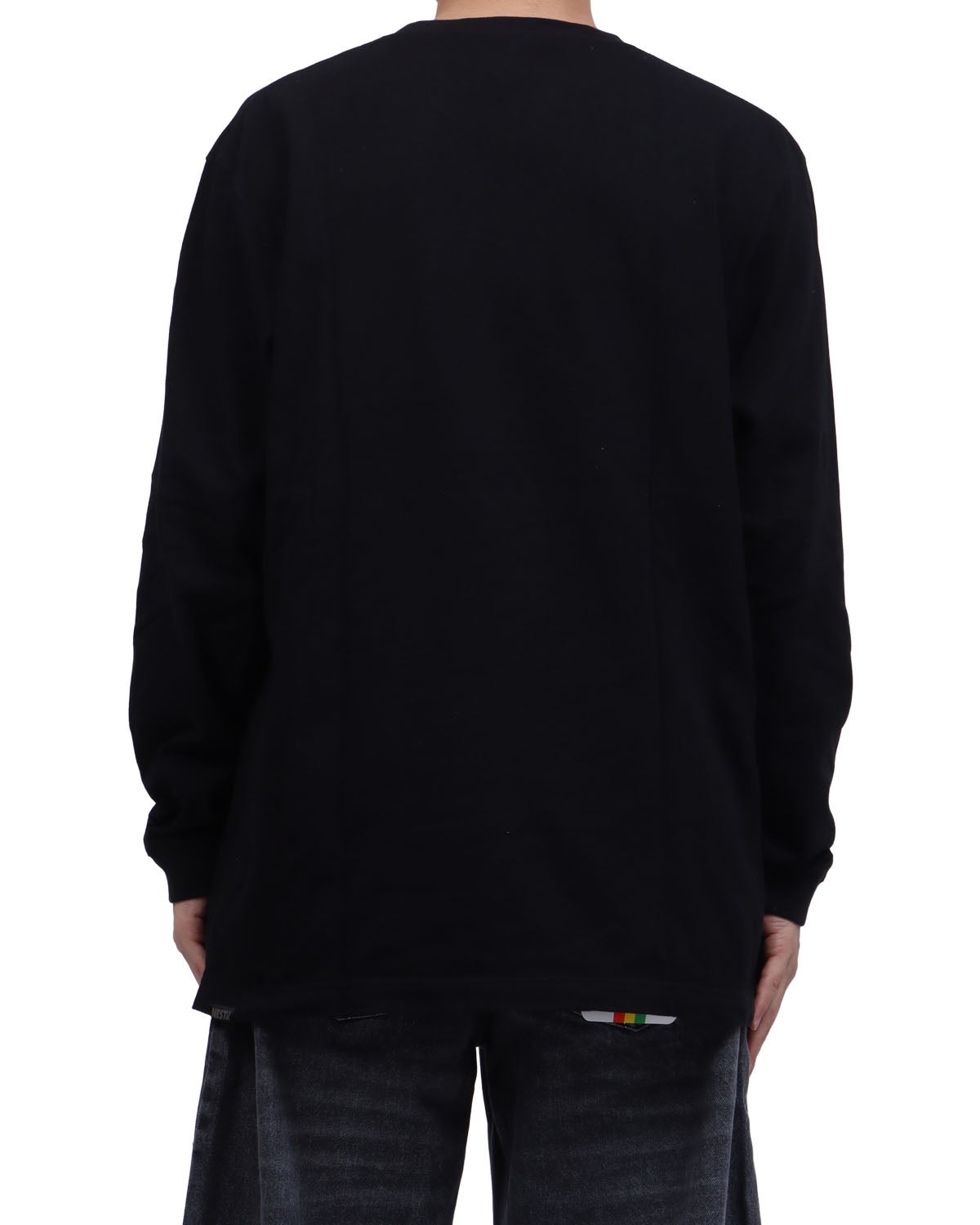 ブラック：173cm63kg(Lサイズ着用)
