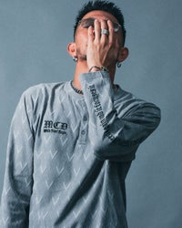 グレー：183cm(Lサイズ着用)