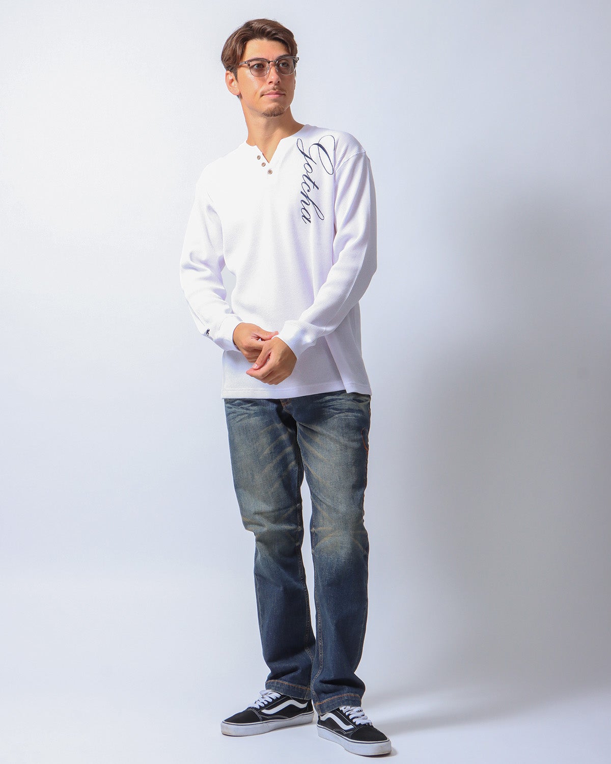 ホワイト：180cm/70kg(Lサイズ着用)
