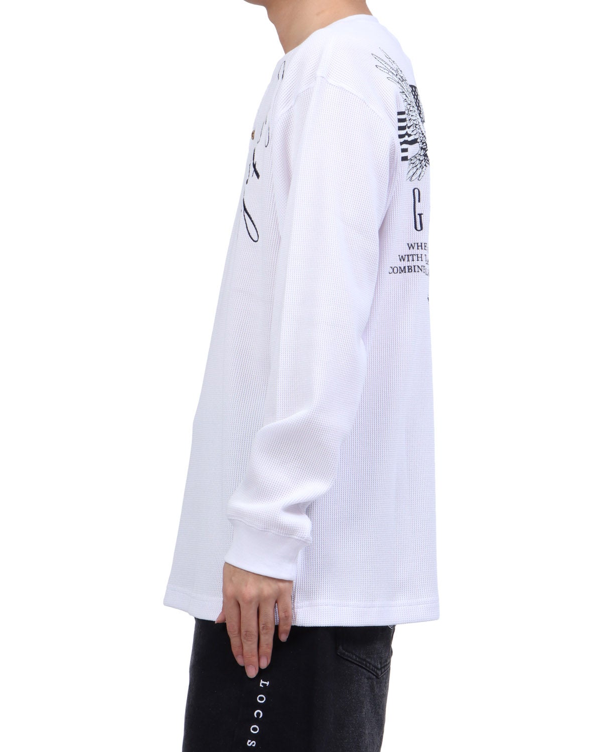 ホワイト：173cm63kg(Lサイズ着用)