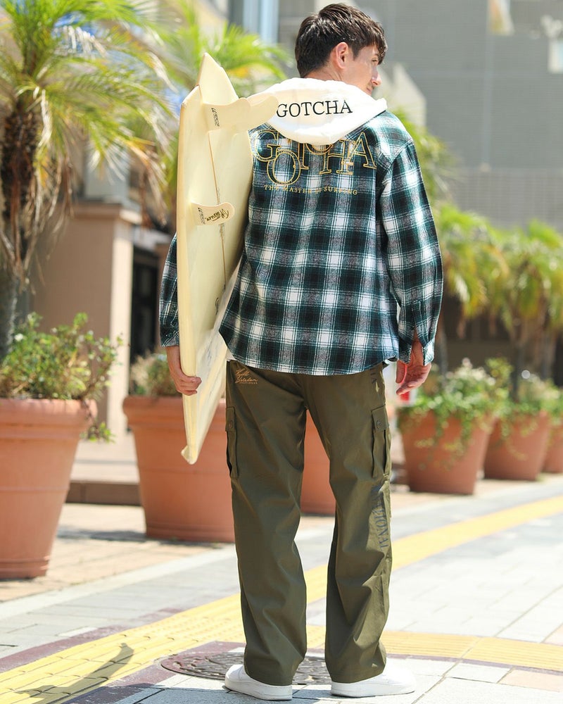 フード付き 叩きつけ チェックシャツ