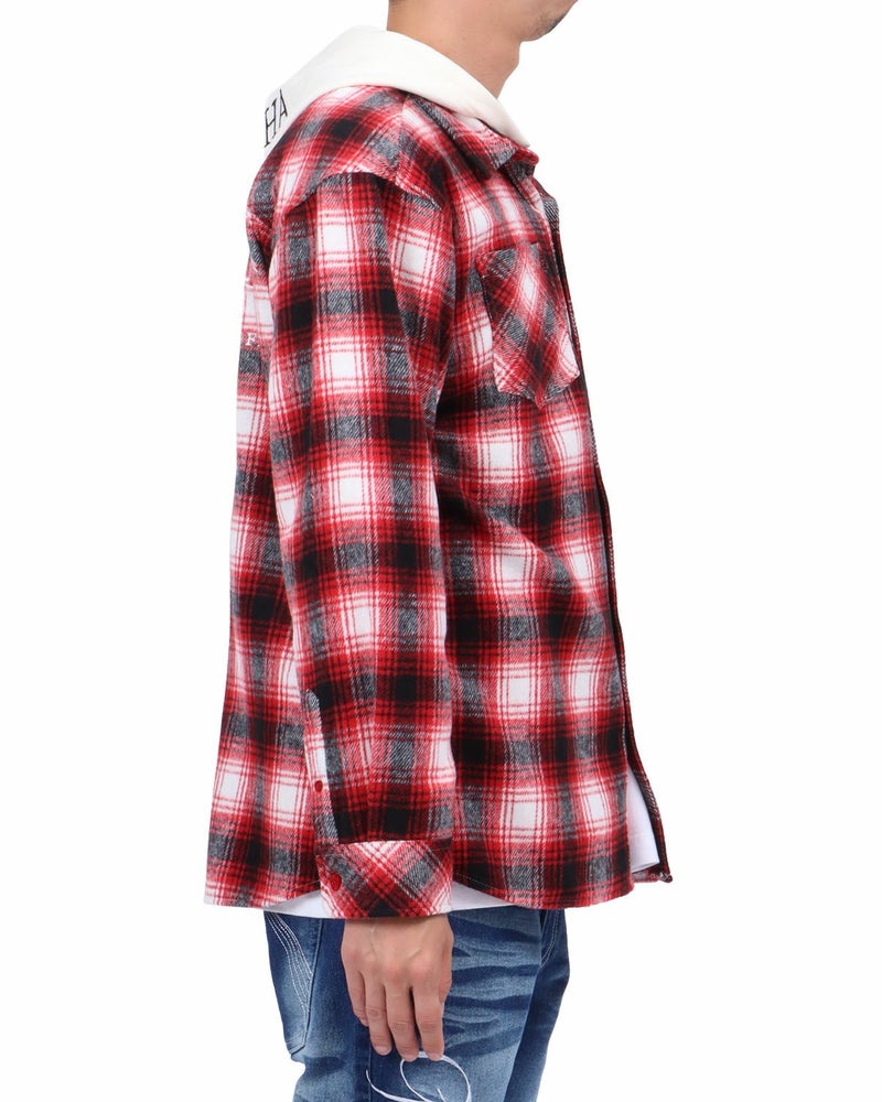 レッド：174cm62kg(Lサイズ着用)