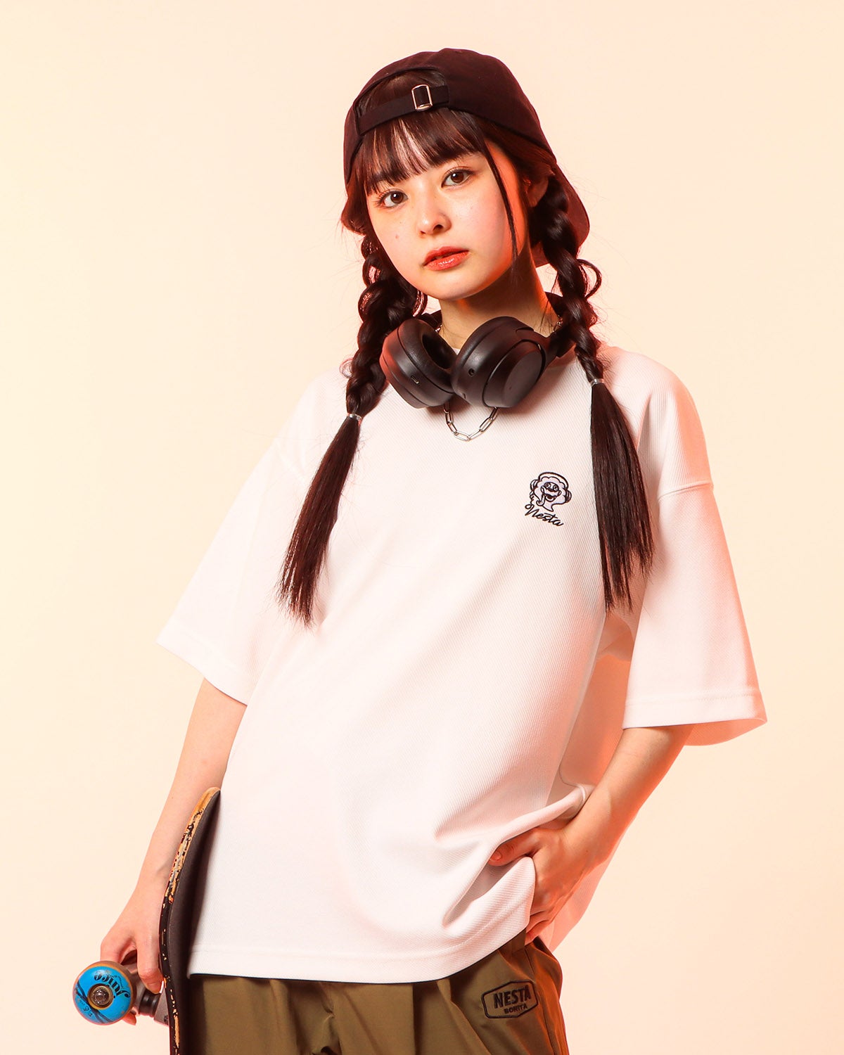 ホワイト：160cm(Mサイズ着用)