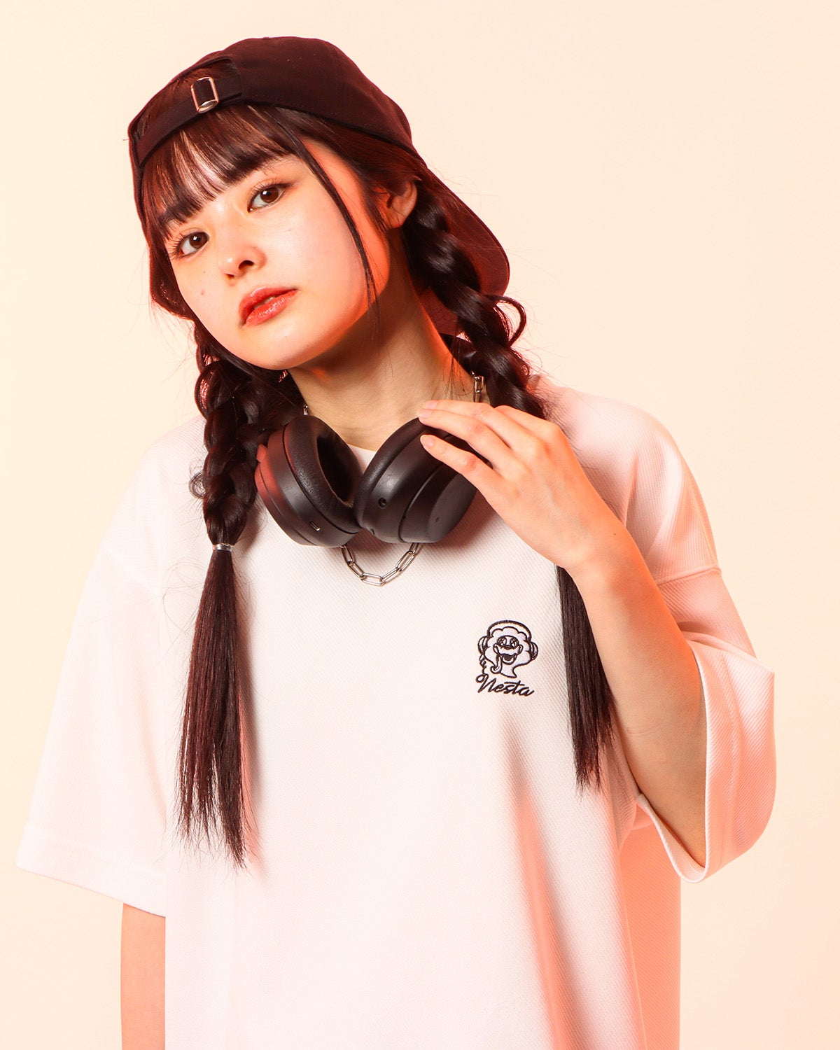 ホワイト：160cm(Mサイズ着用)