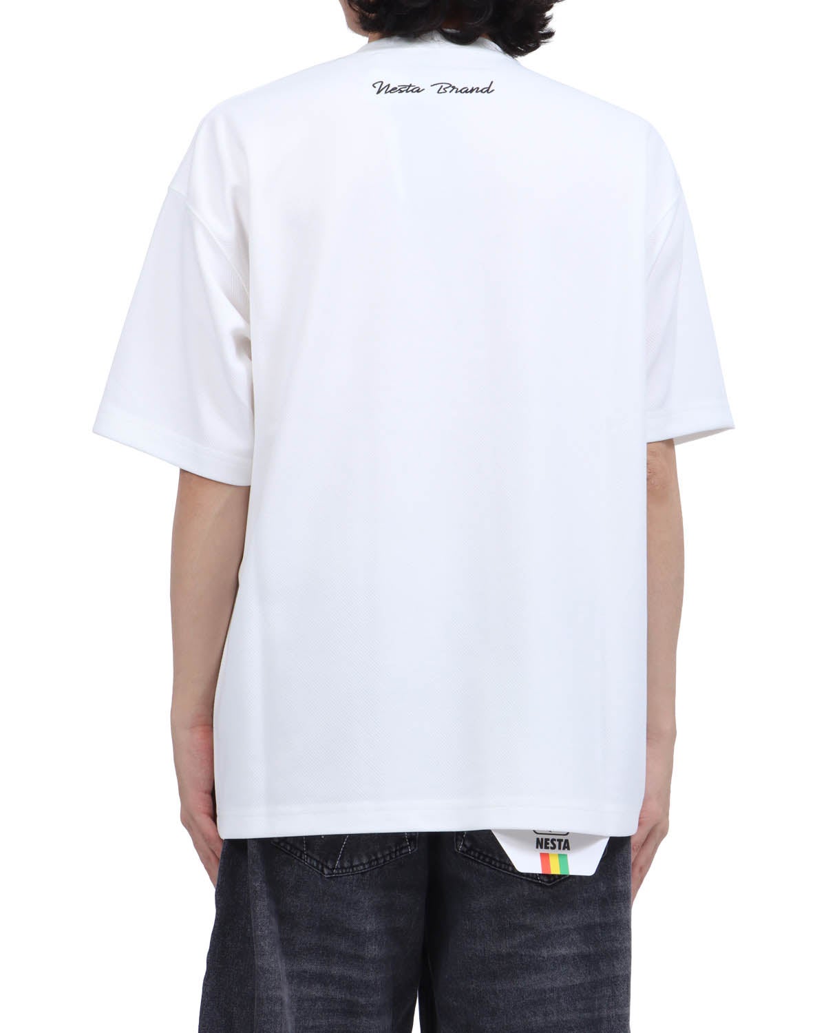 ホワイト：173cm63kg(Lサイズ着用)
