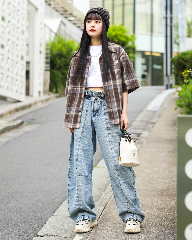 ベージュ：160cm(Mサイズ着用)