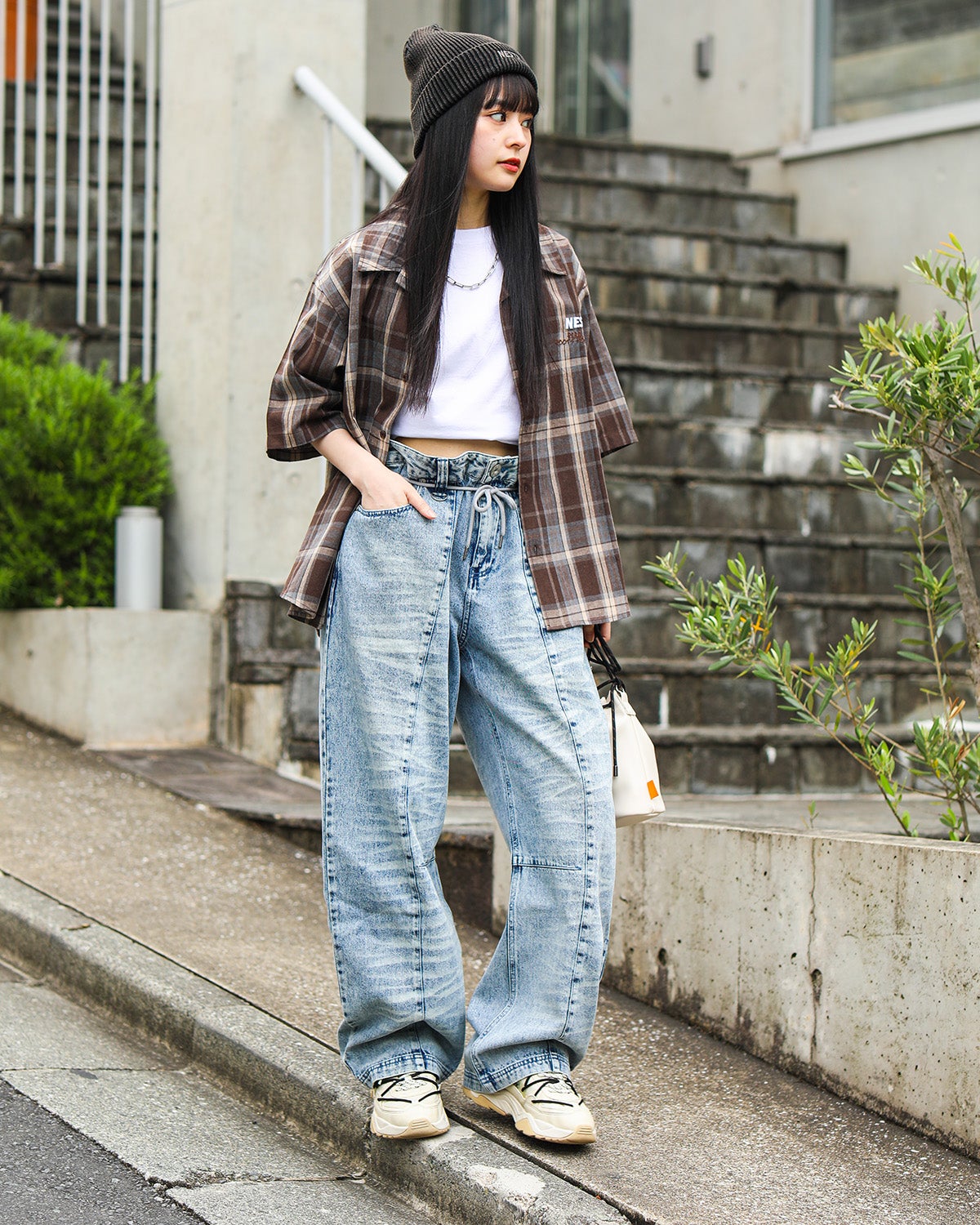 ベージュ：160cm(Mサイズ着用)
