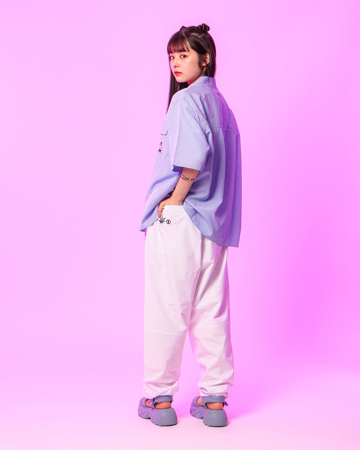 ブルー：160cm(Mサイズ着用)
