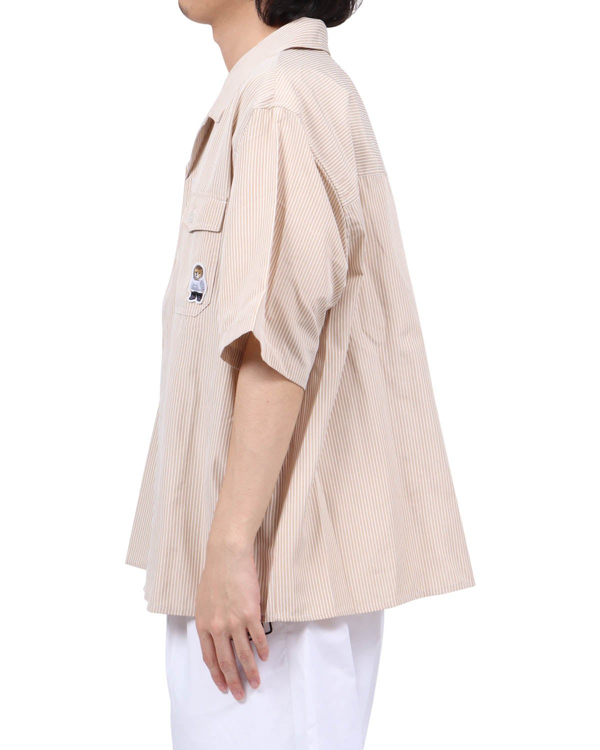ベージュ：173cm63kg(Lサイズ着用)