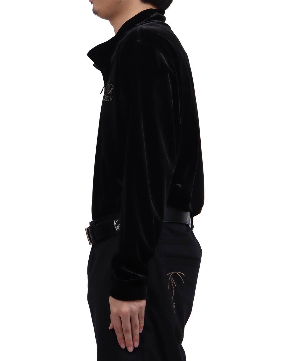 ブラック：173cm63kg(Lサイズ着用)