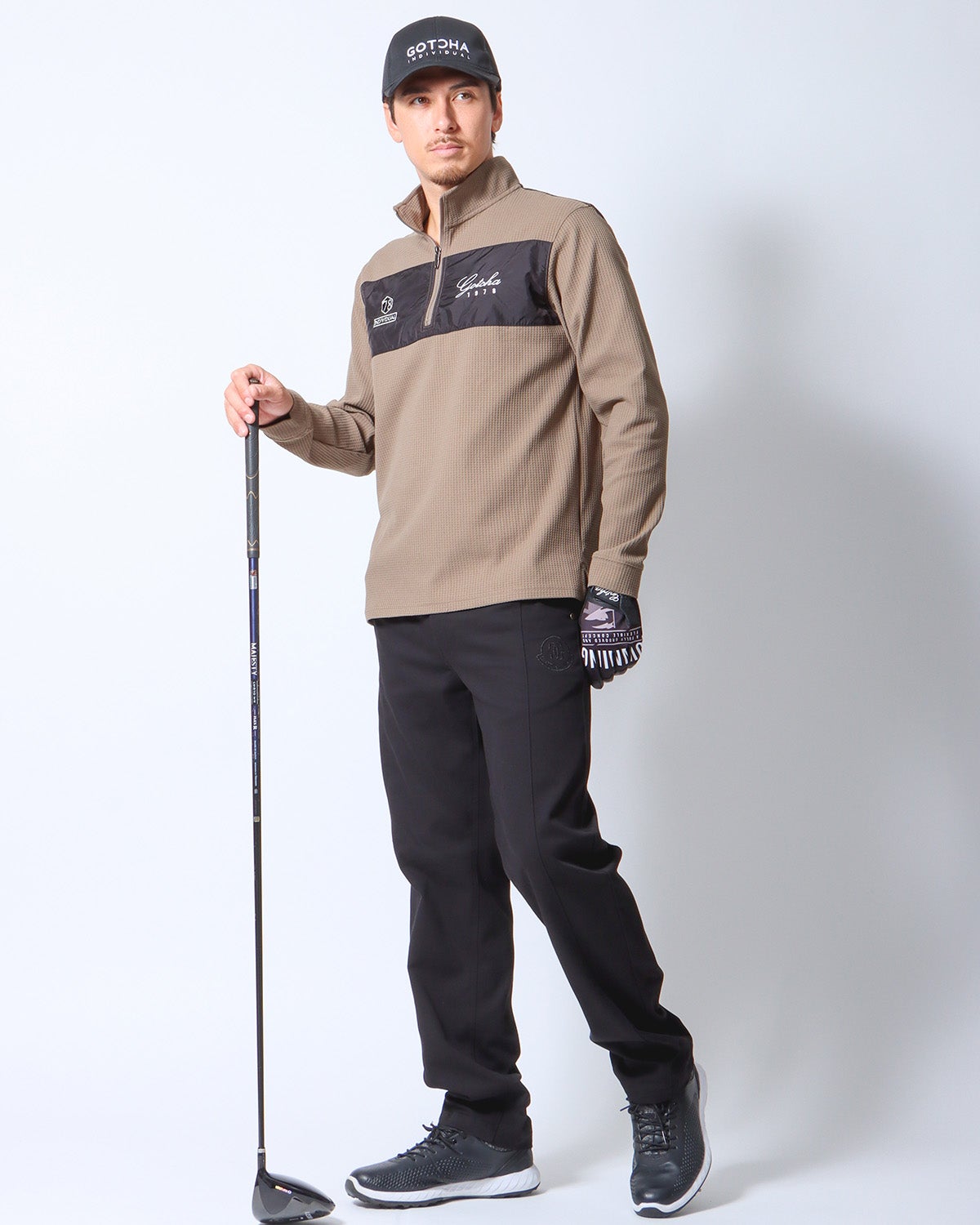 ブラック：180cm/70kg(Lサイズ着用)