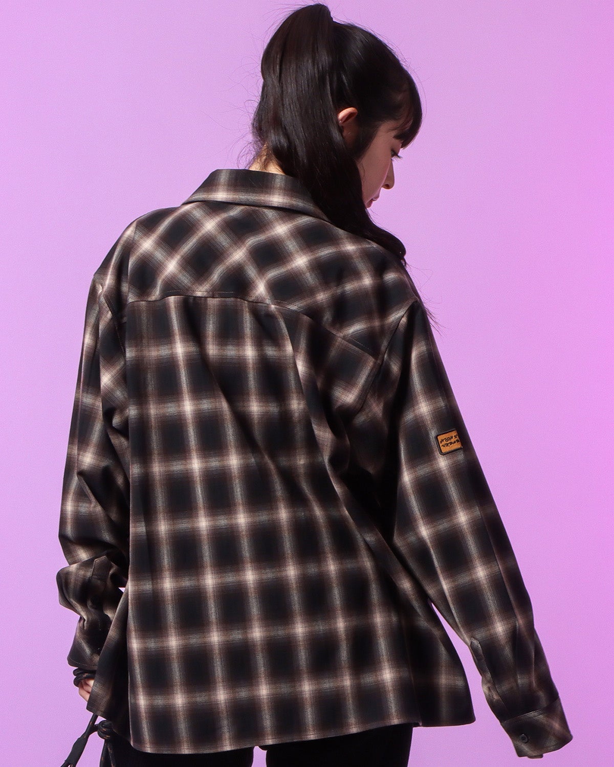 ブラウン：160cm(Lサイズ着用)