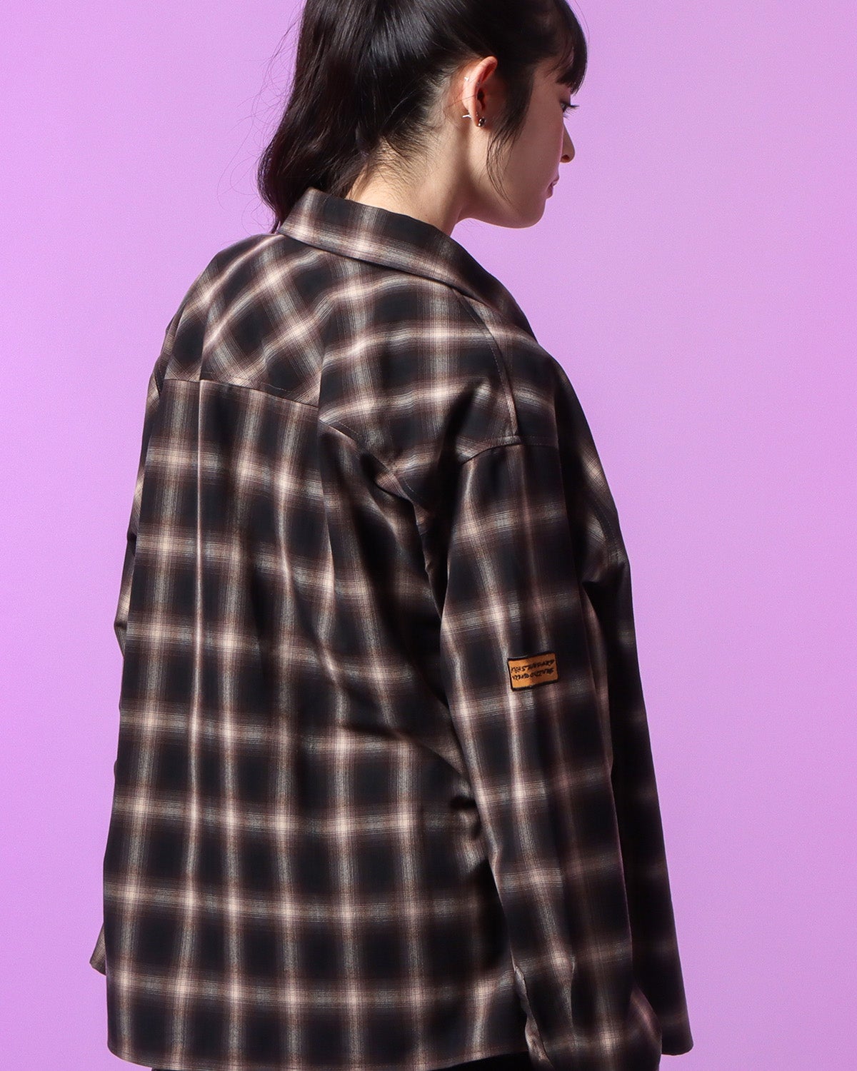 ブラウン：160cm(Lサイズ着用)