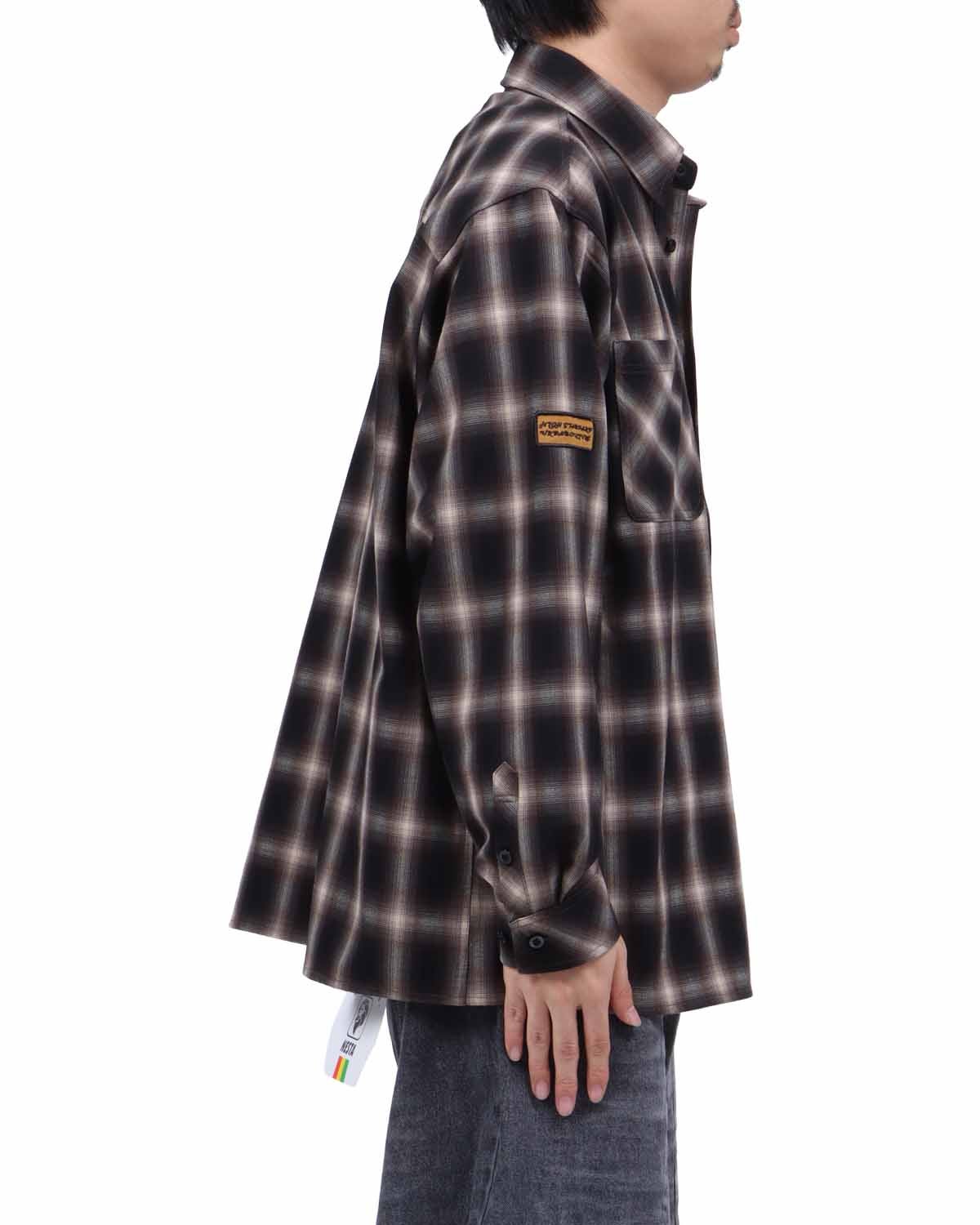 ブラウン：173cm63kg(Lサイズ着用)