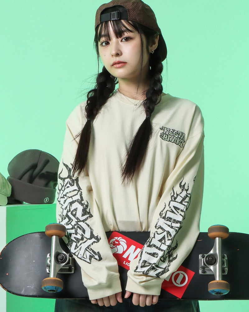 キナリ：160cm(Mサイズ着用)