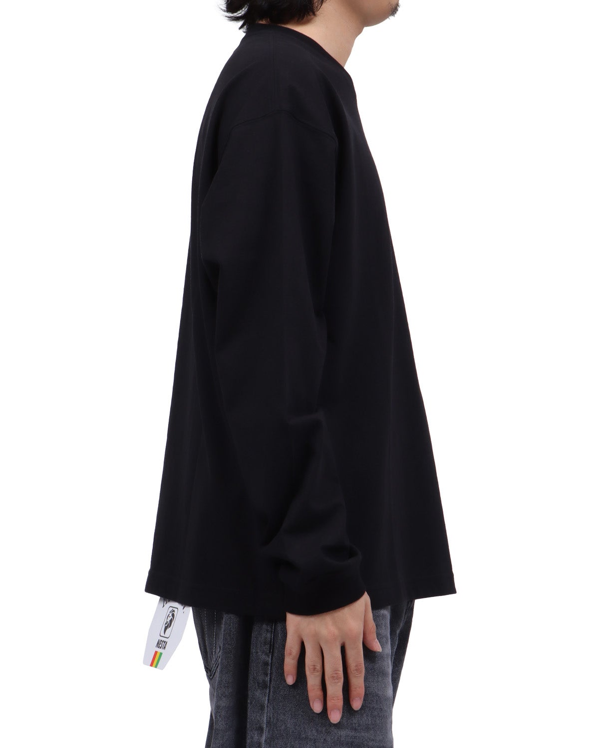 ブラック：173cm63kg(Lサイズ着用)
