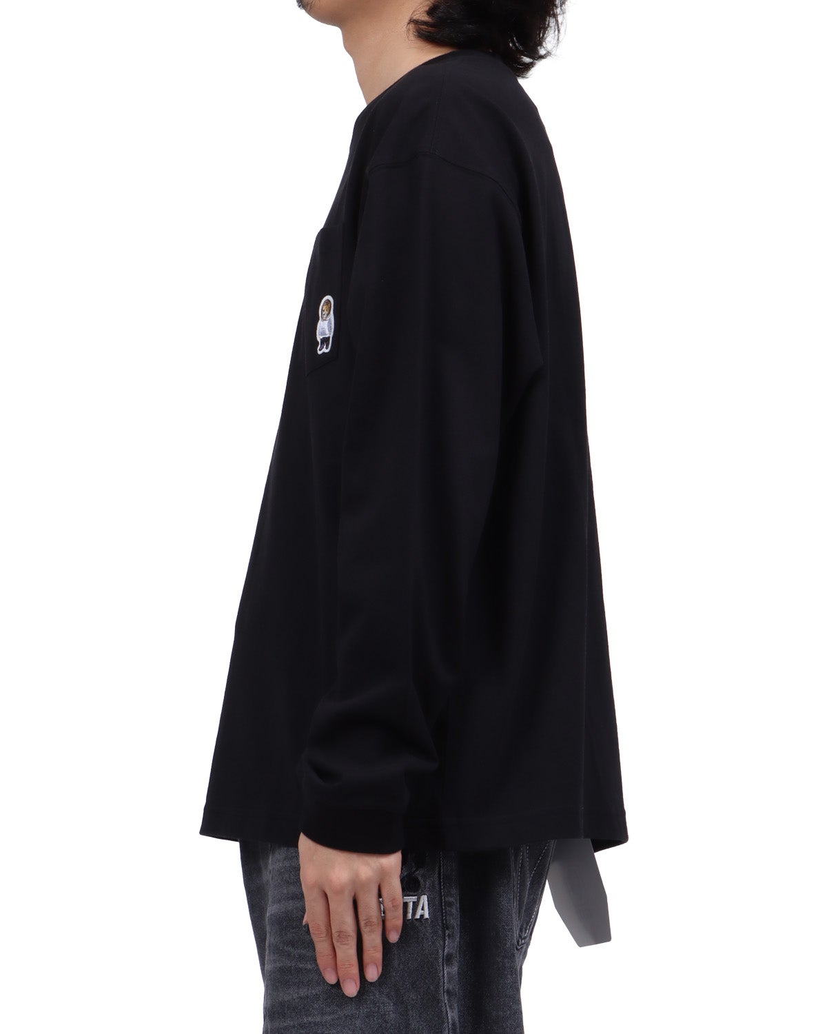 ブラック：173cm63kg(Lサイズ着用)