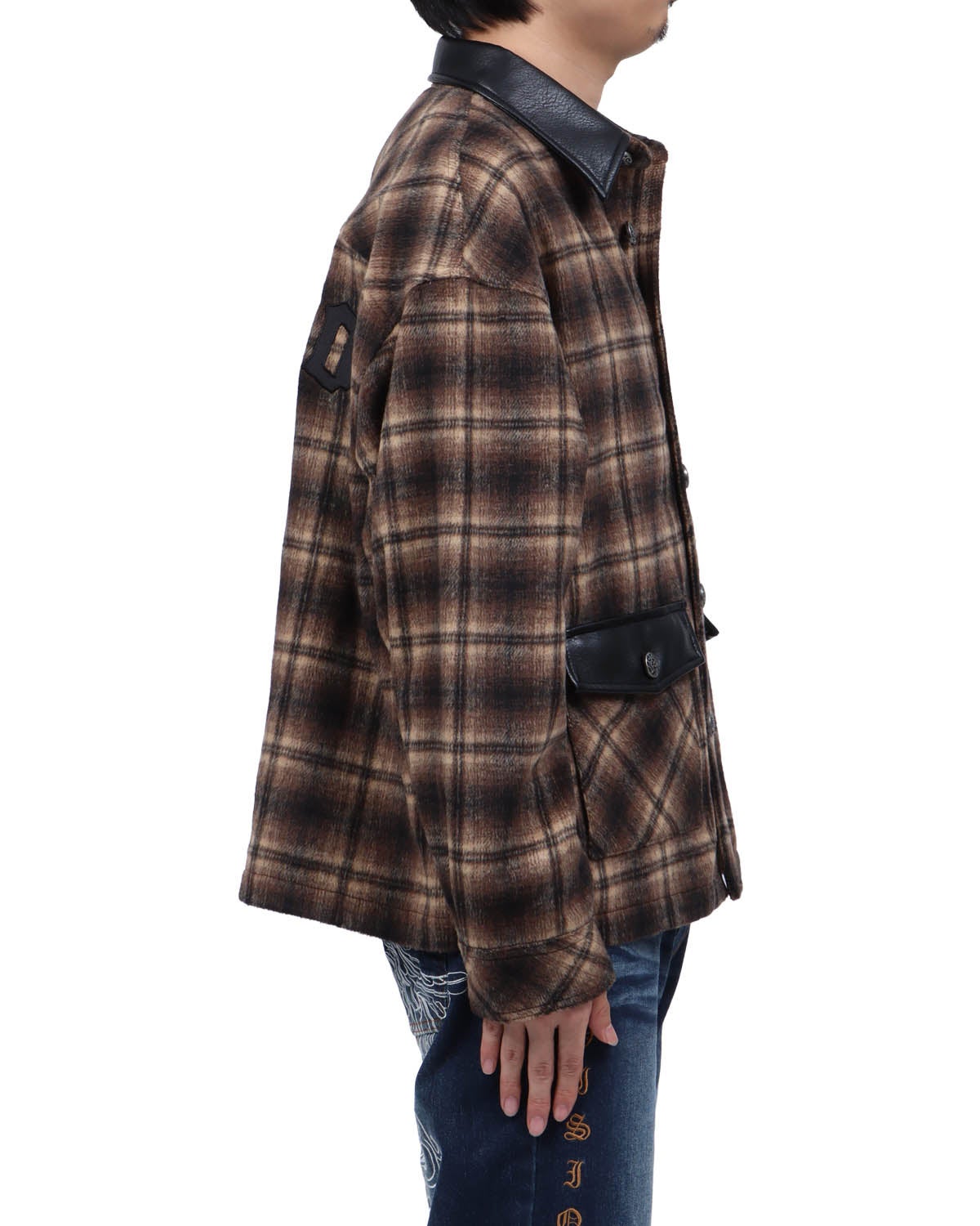 ブラウン：173cm63kg(Lサイズ着用)