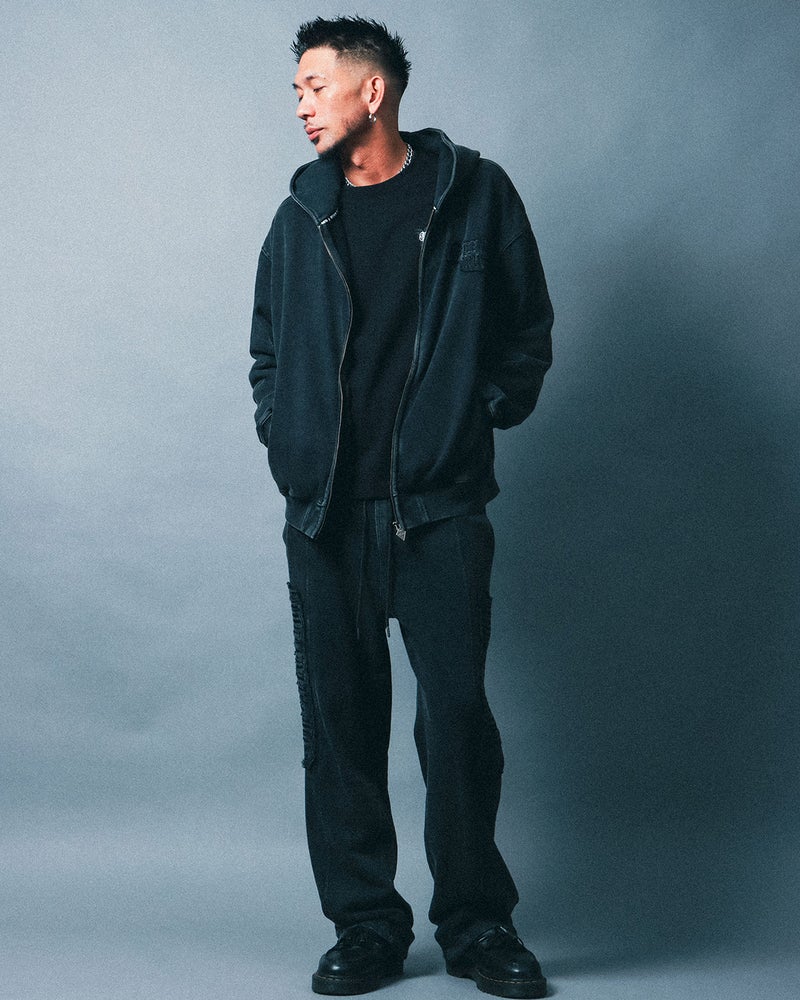 ブラック：183cm(XLサイズ着用)