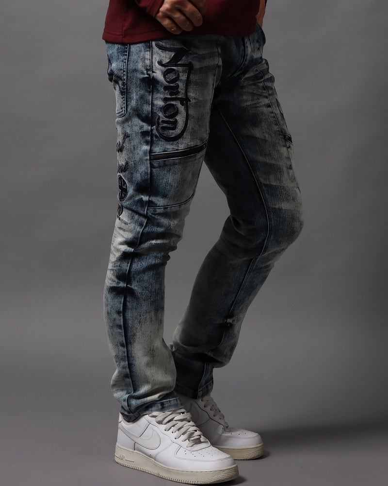 ブリーチ：178cm/75kg(Mサイズ着用)