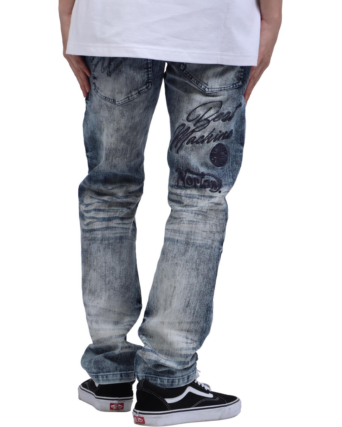 ブリーチ：173cm63kg(Lサイズ着用)