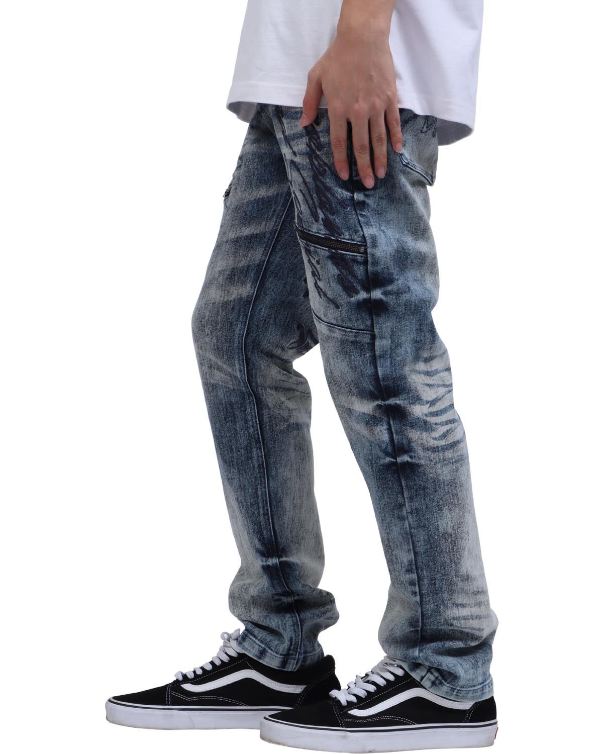 ブリーチ：173cm63kg(Lサイズ着用)