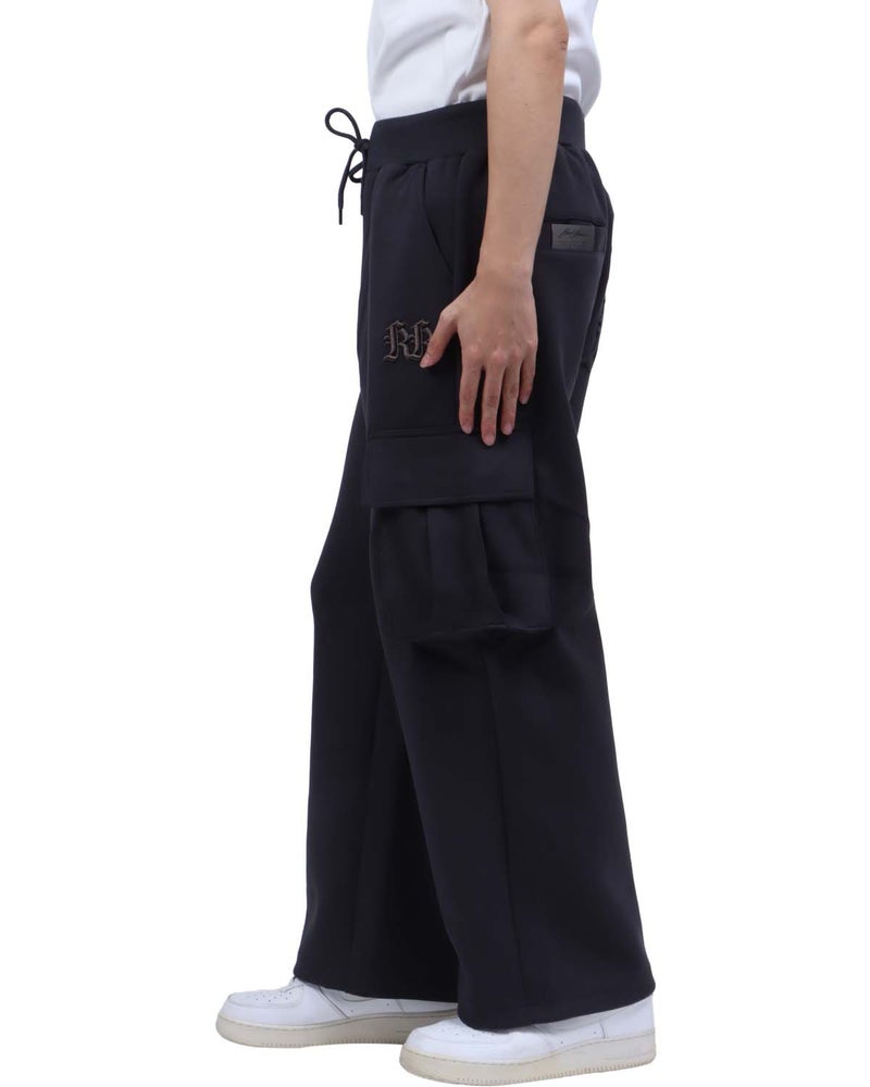 スミクロ：173cm63kg(Lサイズ着用)