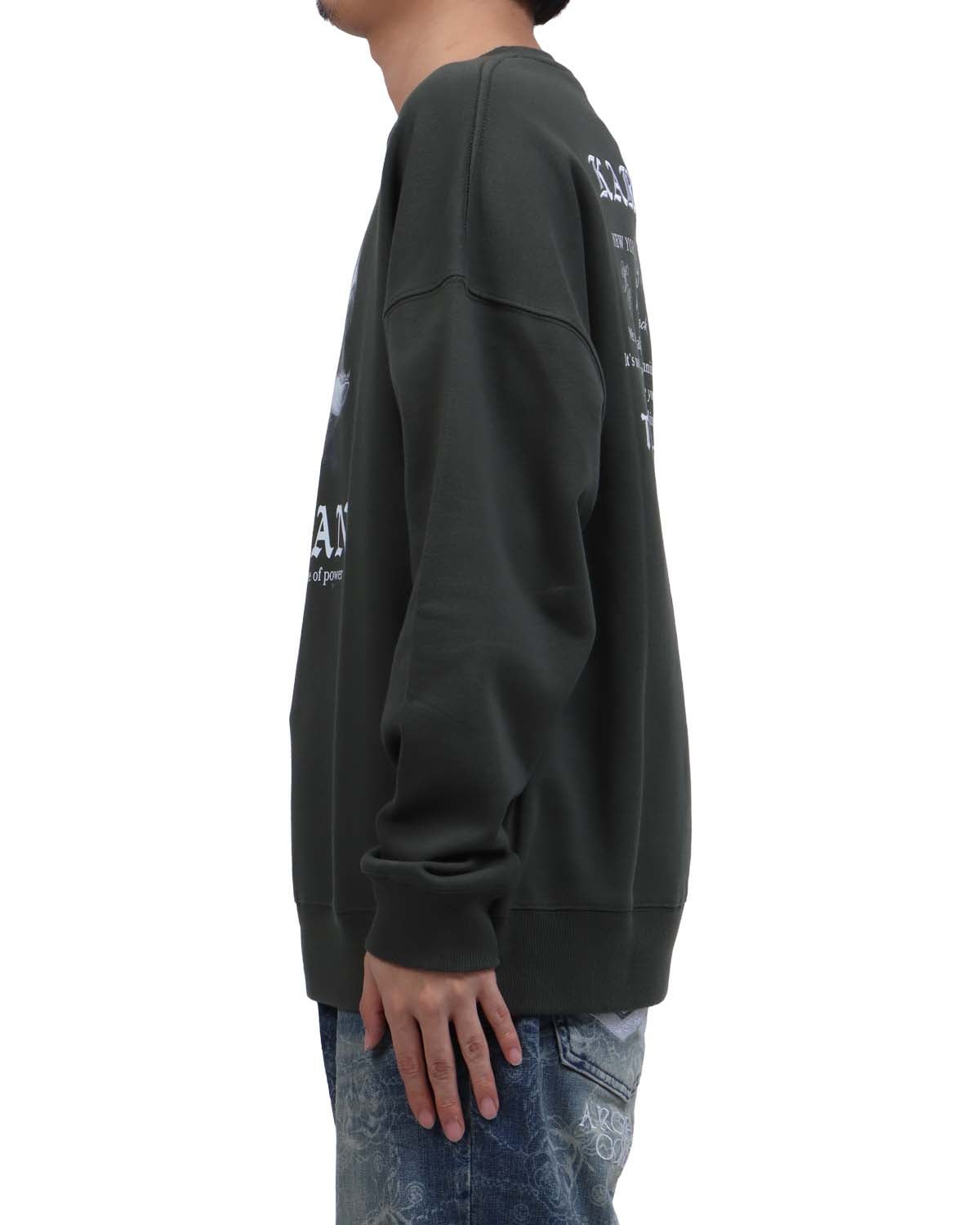 ダークグリーン：173cm63kg(Lサイズ着用)