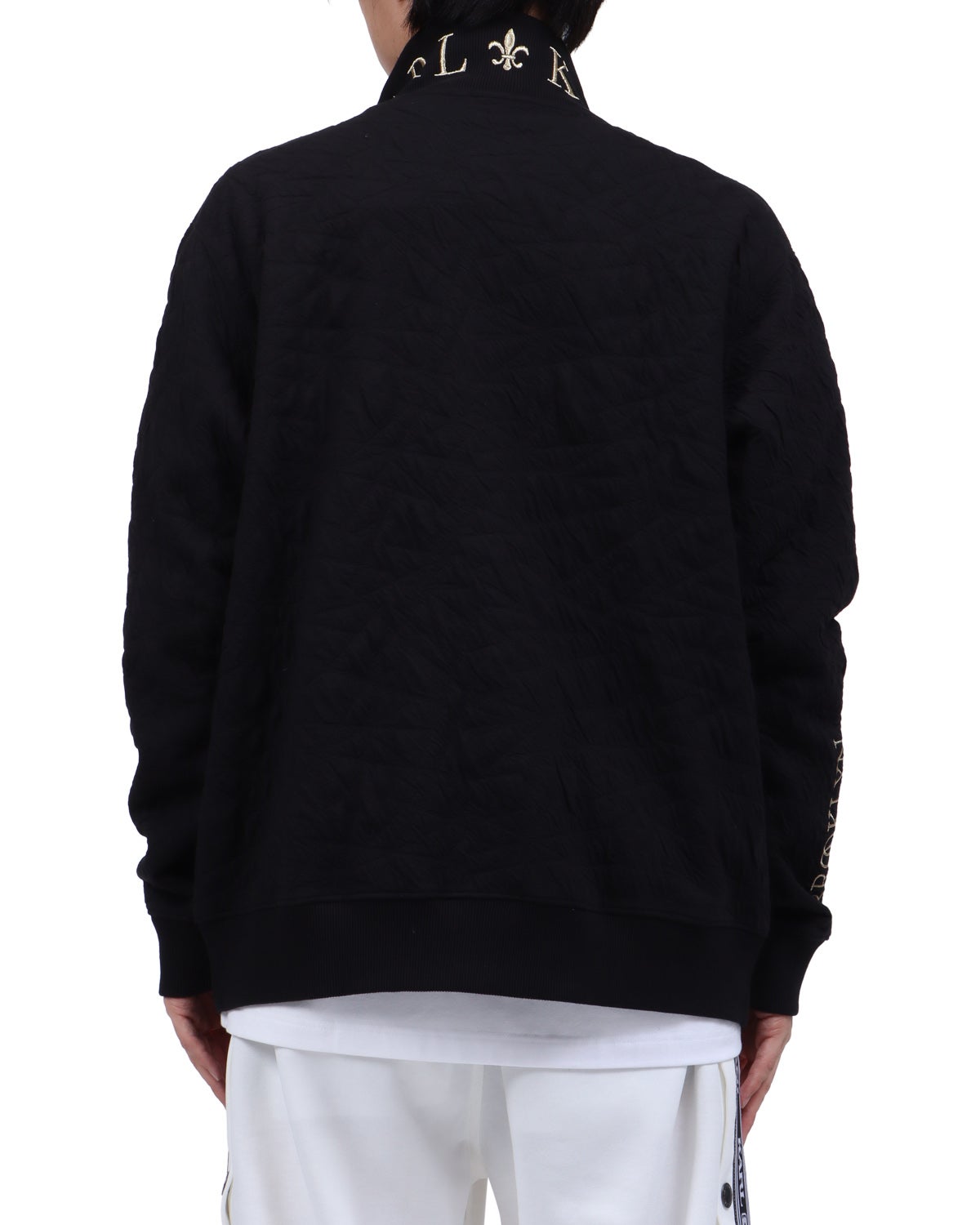 ブラック：173cm63kg(Lサイズ着用)