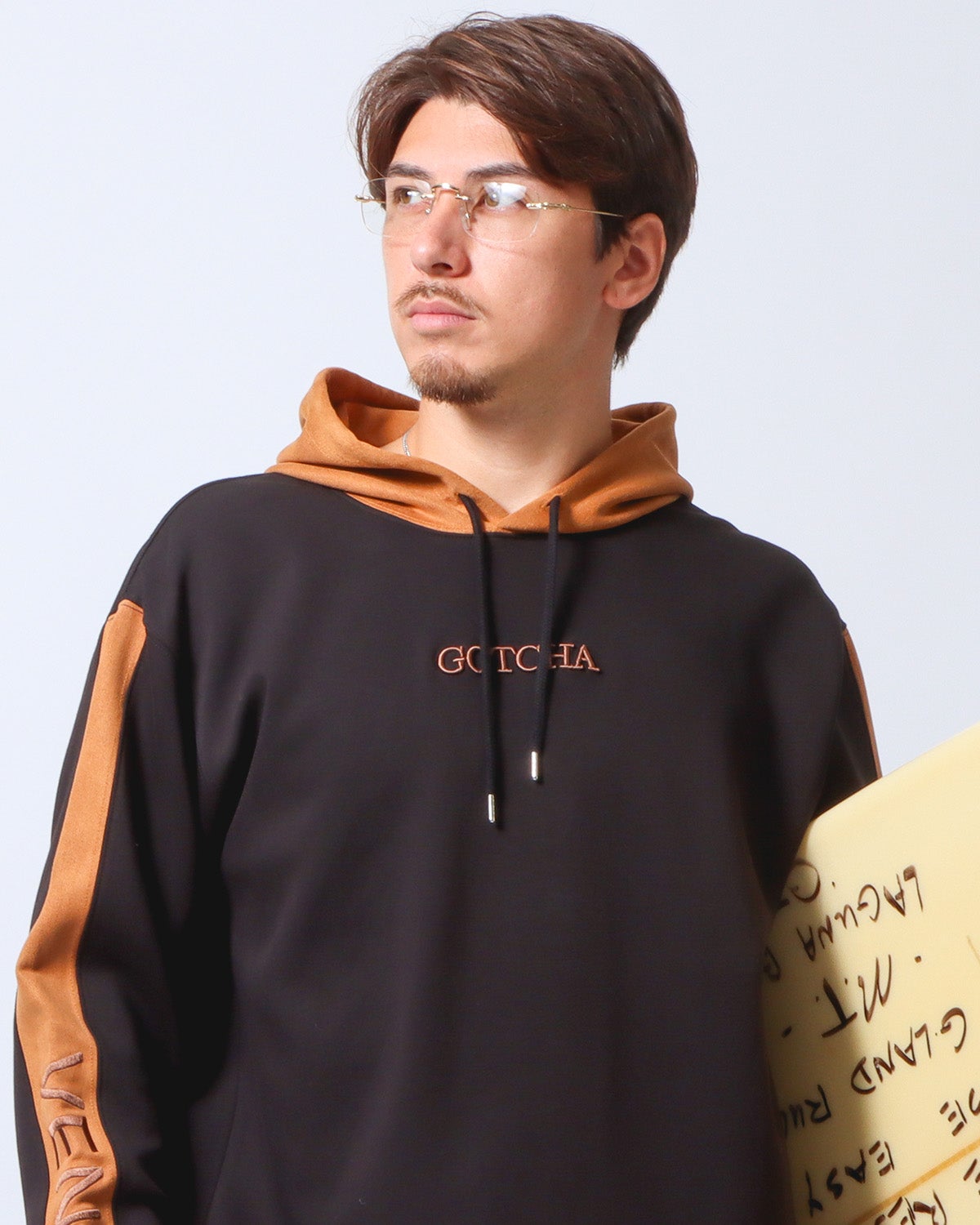 ブラック：180cm/70kg(Lサイズ着用)