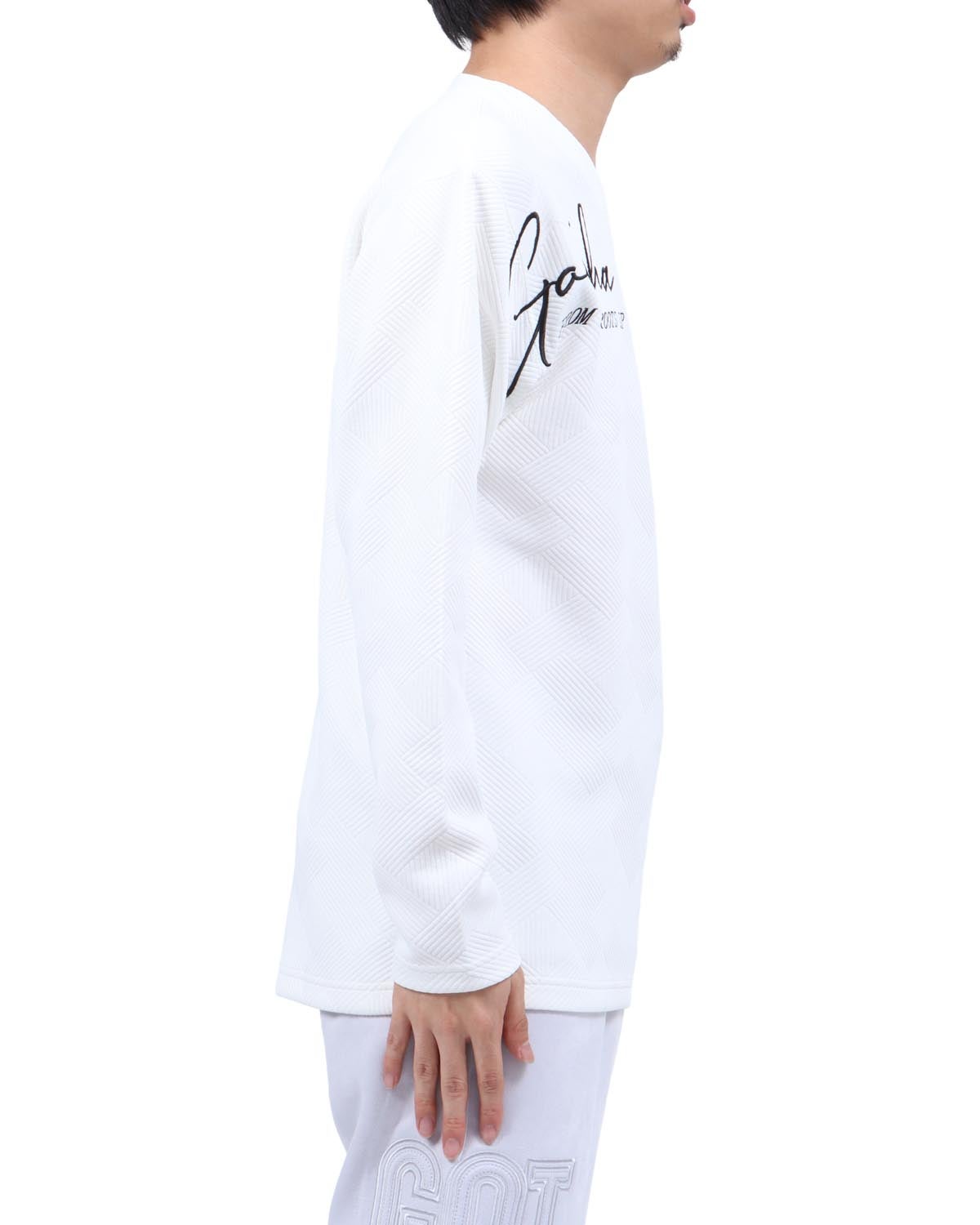 ホワイト：173cm63kg(Lサイズ着用)