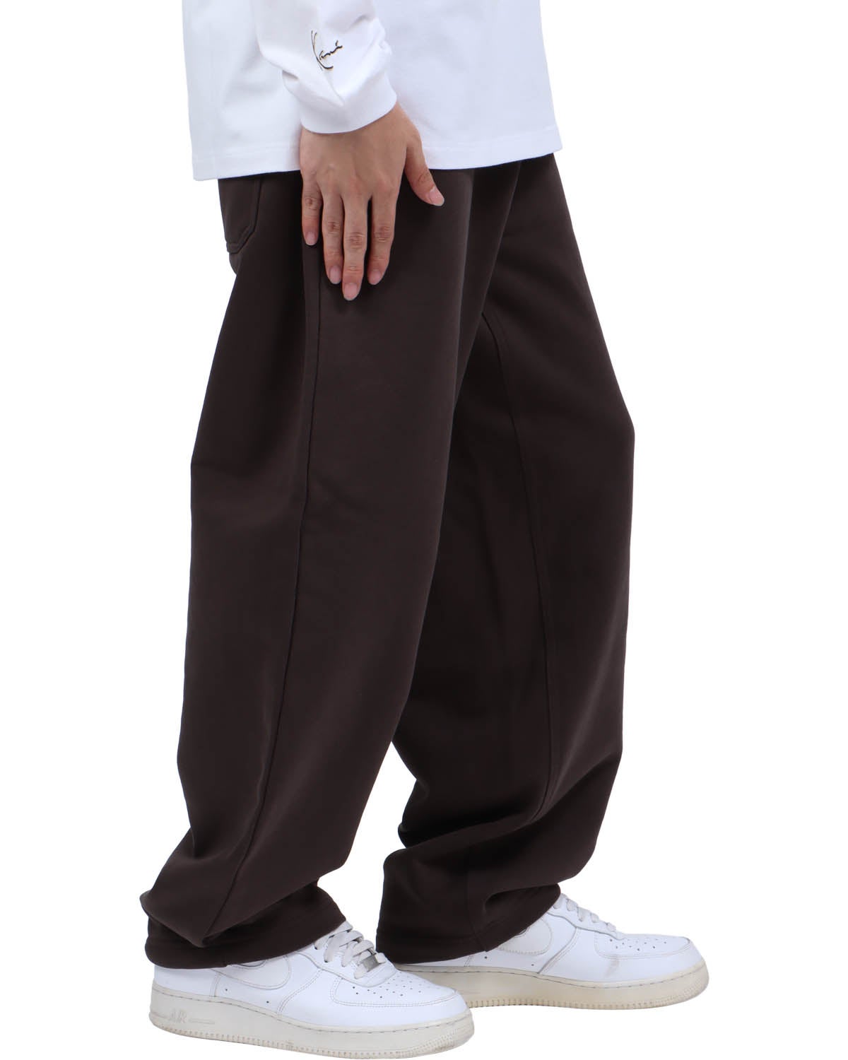 チャコール：173cm63kg(Lサイズ着用)