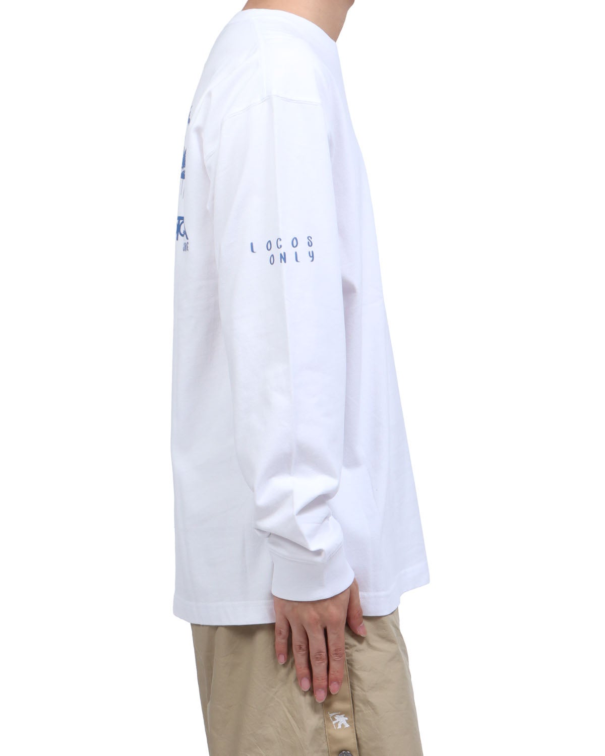 ホワイト：173cm63kg(Lサイズ着用)