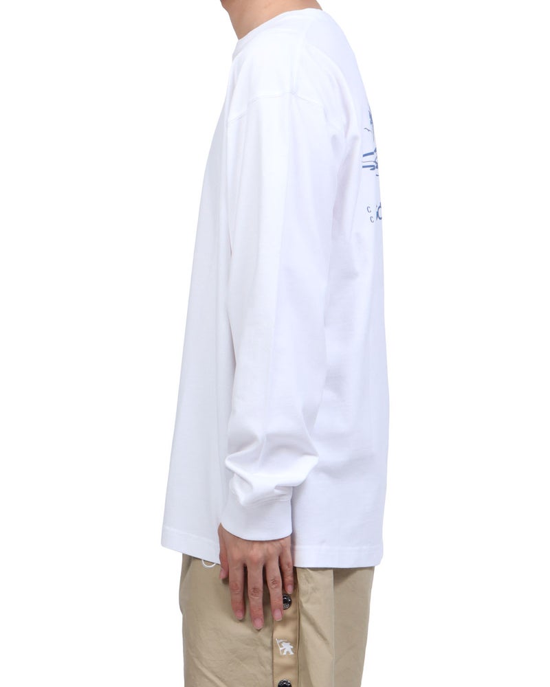 ホワイト：173cm63kg(Lサイズ着用)