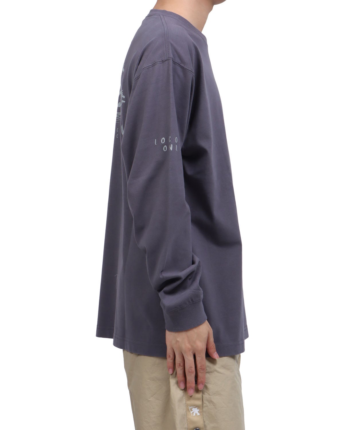 チャコール：173cm63kg(Lサイズ着用)
