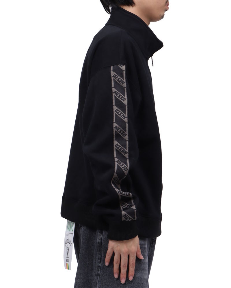 ブラック：173cm63kg(Lサイズ着用)
