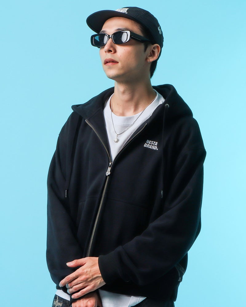 ブラック：175cm(Mサイズ着用)