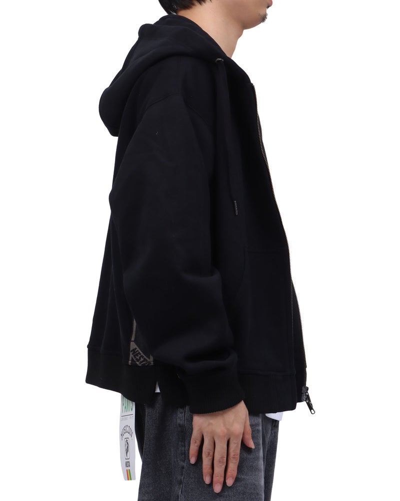 ブラック：173cm63kg(Lサイズ着用)