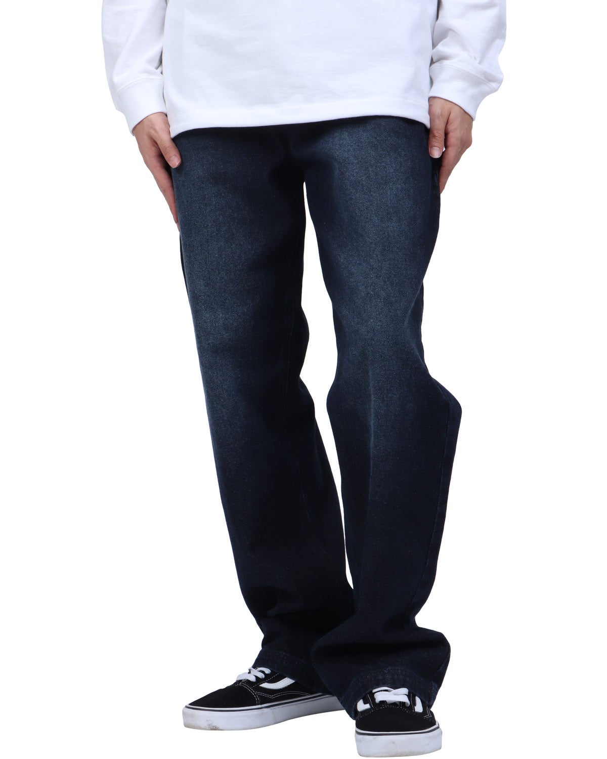 インディゴ：173cm63kg(Lサイズ着用)