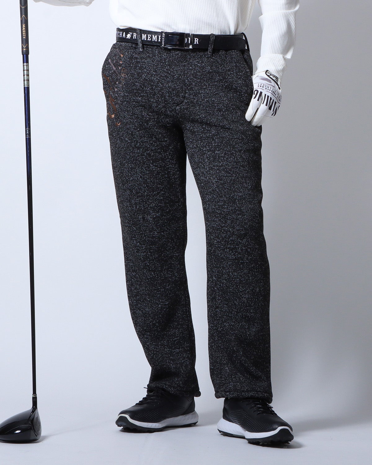 ブラック：180cm/70kg(Lサイズ着用)