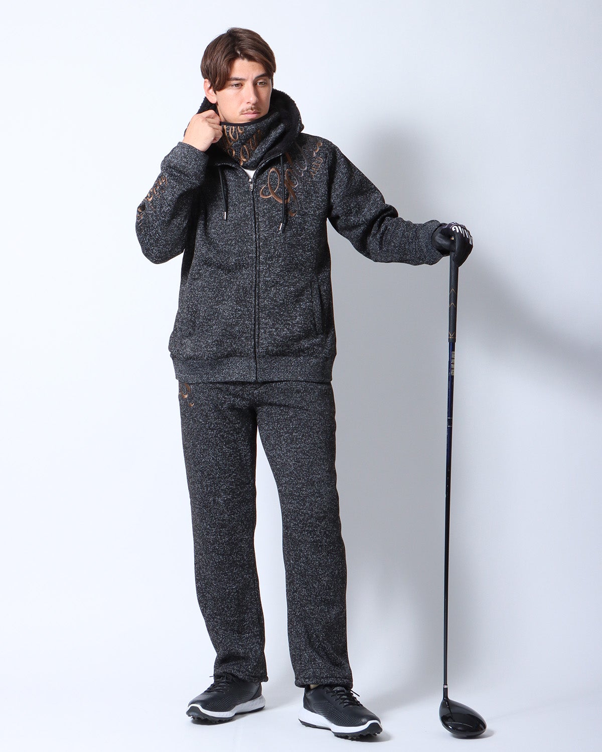 ブラック：180cm/70kg(Lサイズ着用)