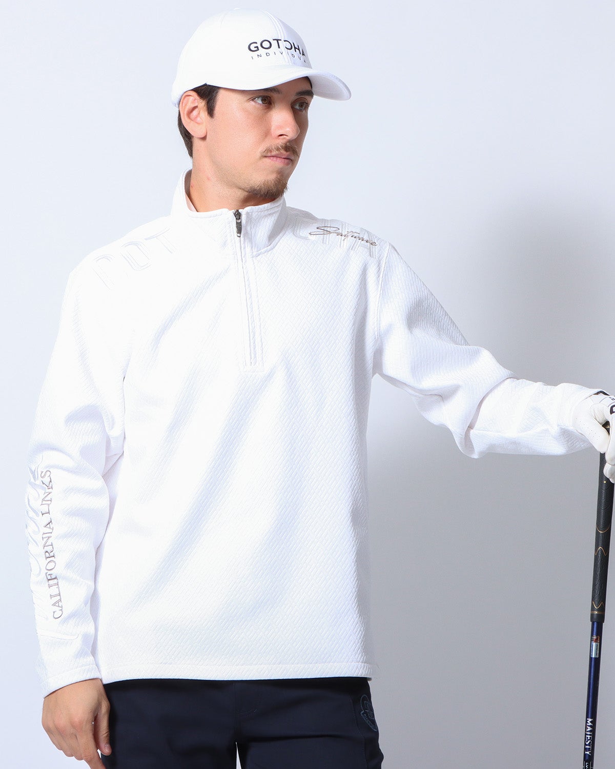 ホワイト：180cm/70kg(Lサイズ着用)