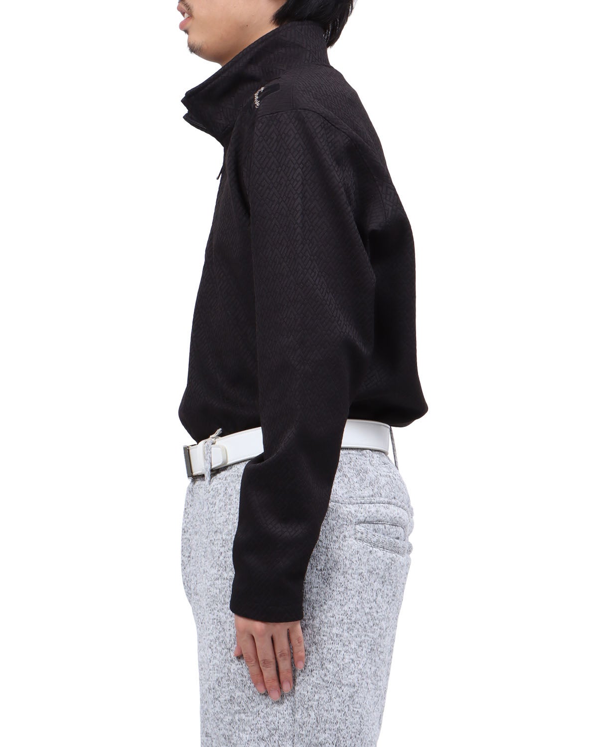 ブラック：173cm63kg(Lサイズ着用)
