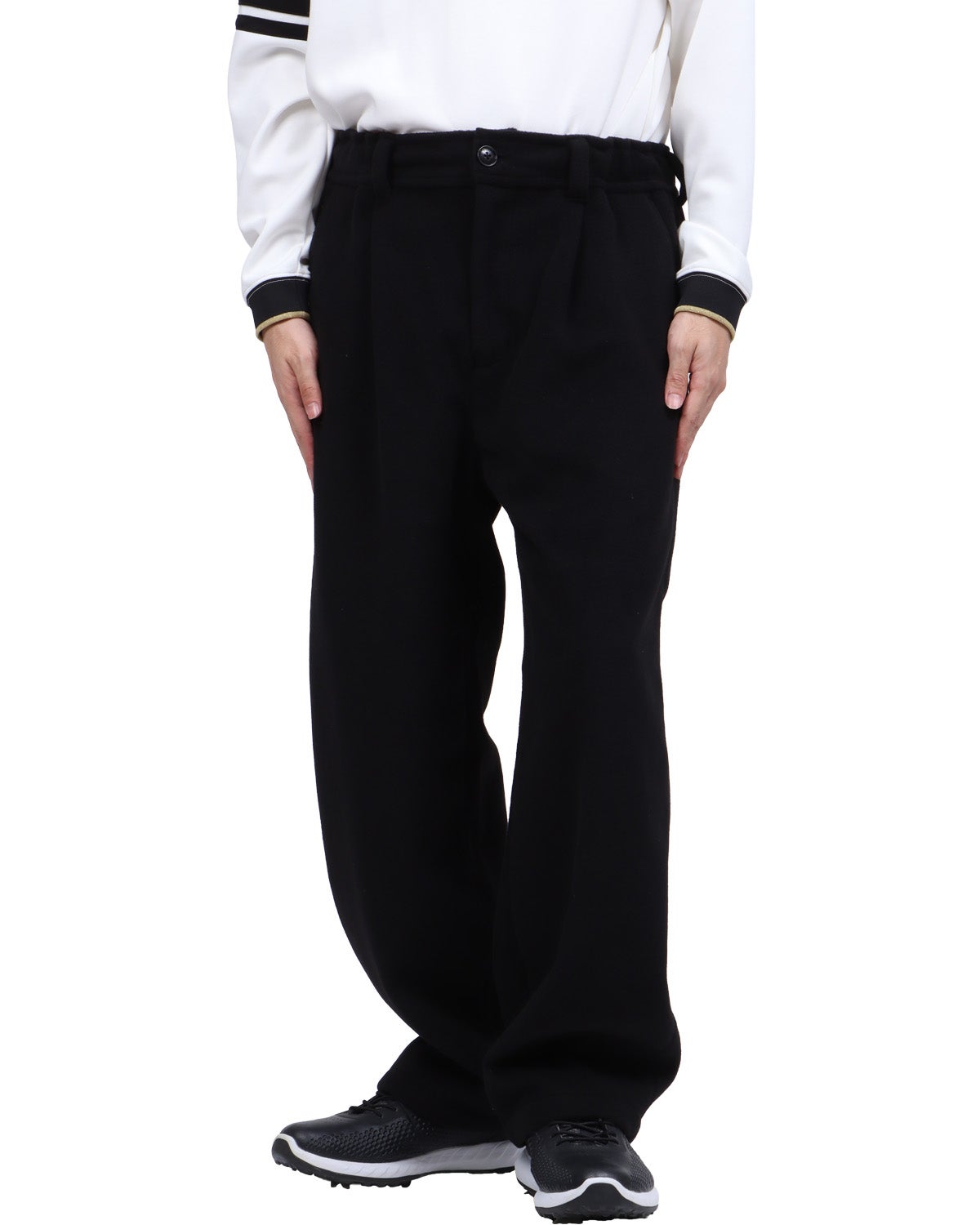 ブラック：173cm63kg(Lサイズ着用)