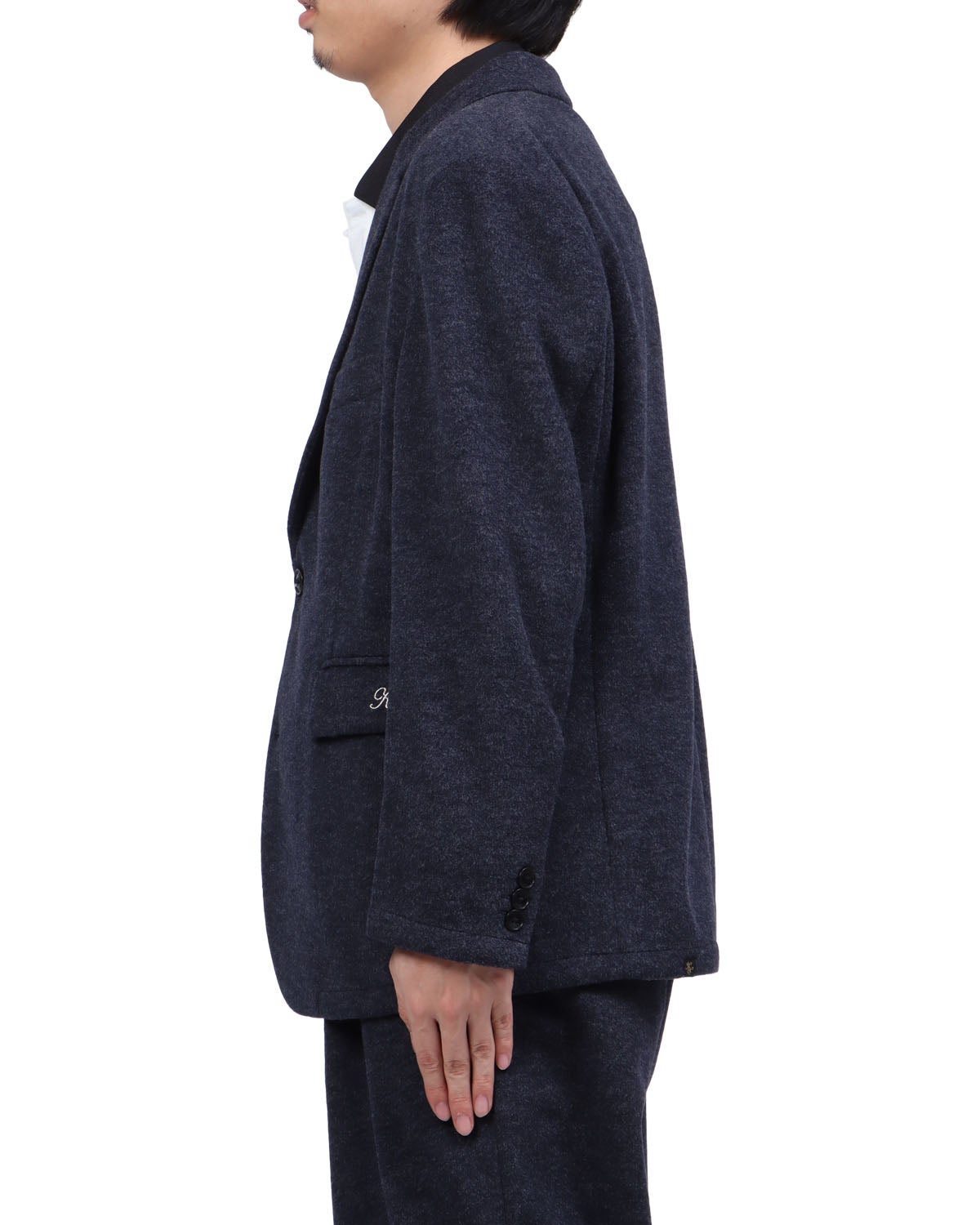 ダークネイビー：173cm63kg(Lサイズ着用)