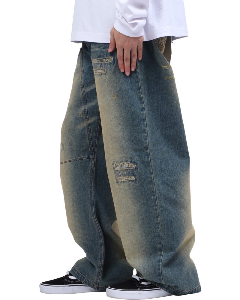 ブリーチ：173cm63kg(Lサイズ着用)